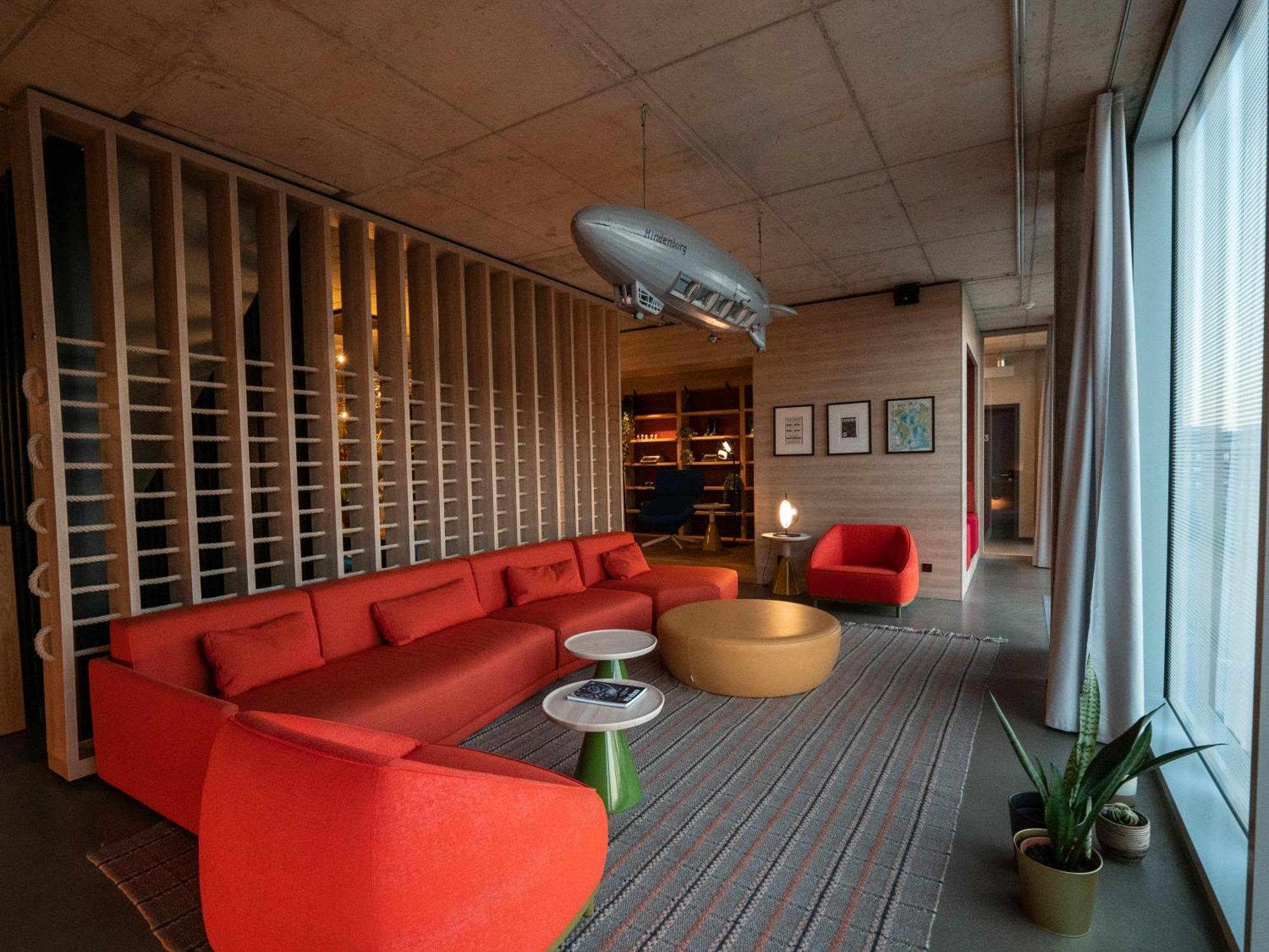 Theclouth Hotell Köln Exteriör bild